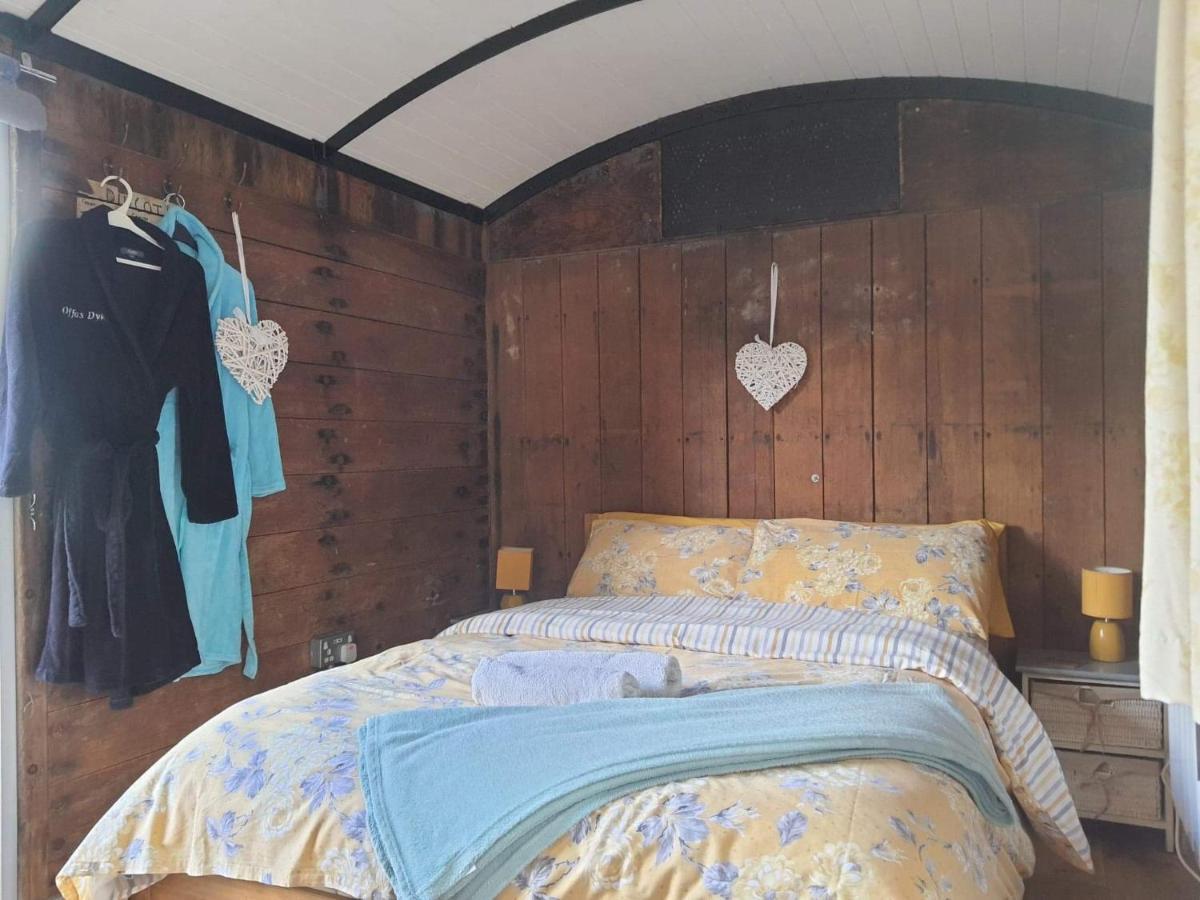 דירות הרפורד Luxury Cosy Carriage With Electric Private Hot Tub מראה חיצוני תמונה